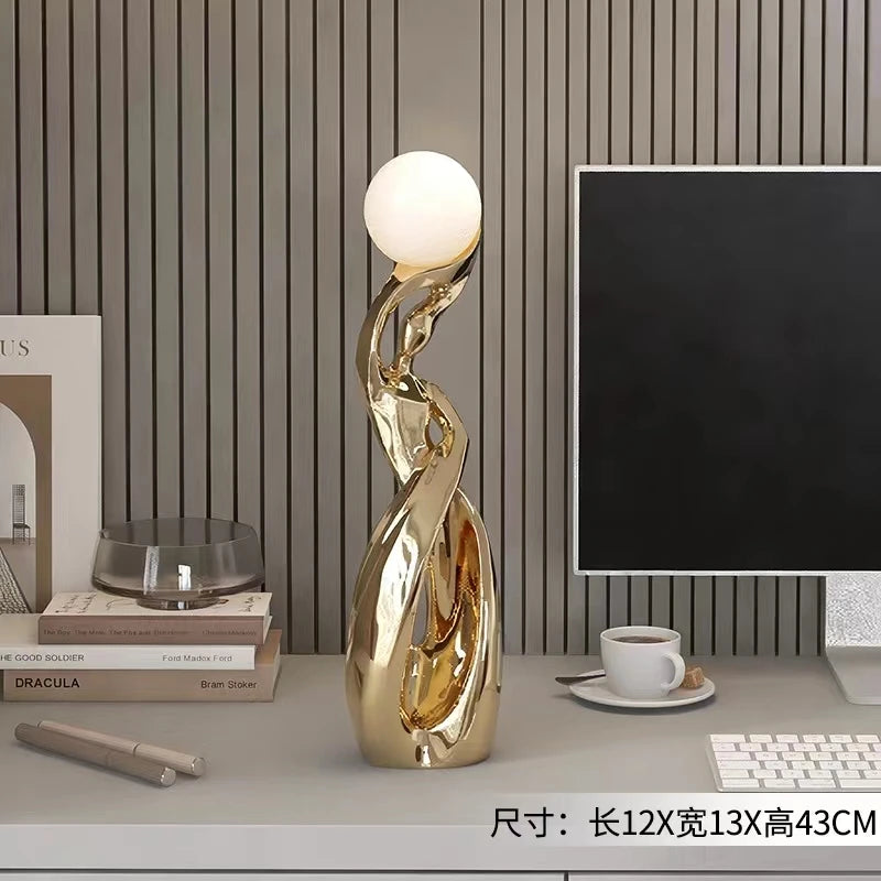 Beautiful Lamp Statue